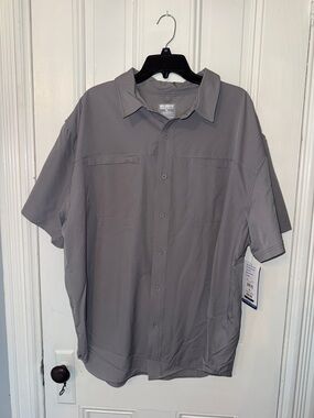 Reel Legends Men's Gray Short-Sleeve Button-Down Performance Top